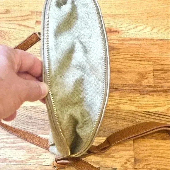 DESIGUAL Crossbody Purse EUC - Picture 8 of 14